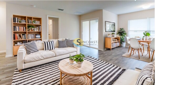 Building Photo - 13 September Pl