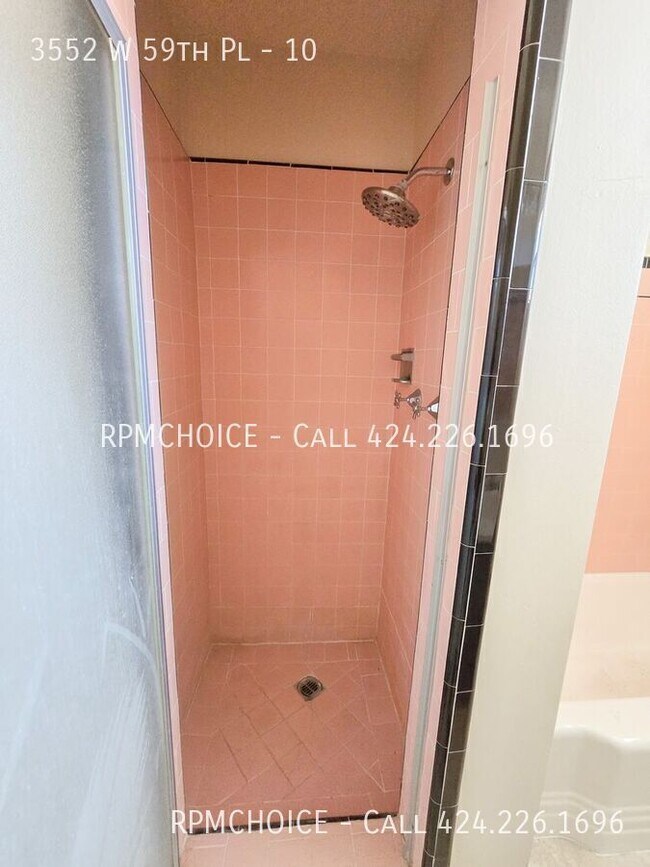 Building Photo - 3552 W 59th Pl