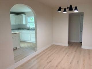 Building Photo - 7305 Anderson Blvd