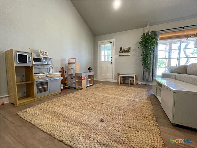 Building Photo - 6315 Beau Allen Ct