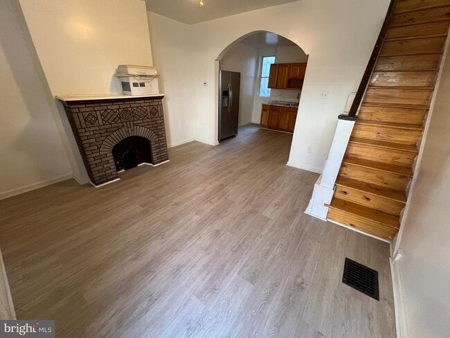 Building Photo - 258 S Cecil St