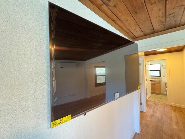 Building Photo - 8220 Edison Dr