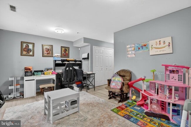 Building Photo - 3818 Early Glow Ln