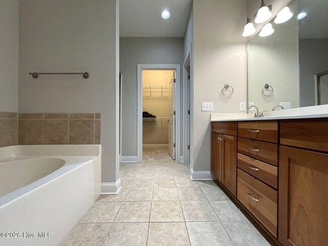 Building Photo - 18 Elk Ridge Ln