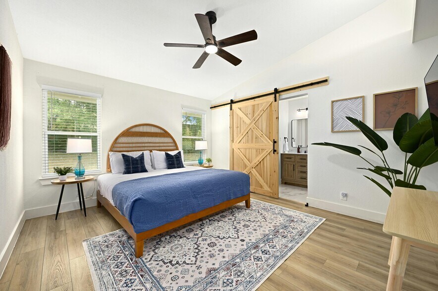 Master Bedroom - 9414 Meadow Vale