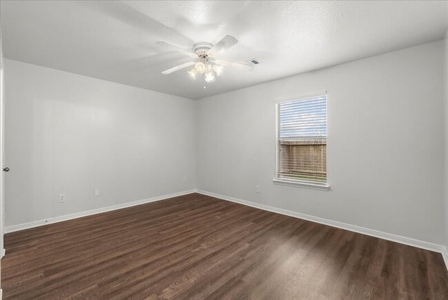 Building Photo - 5136 Caicos Calle