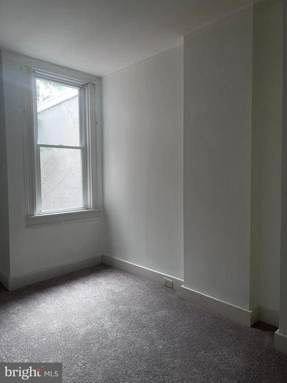 Building Photo - 430 Whitridge Ave