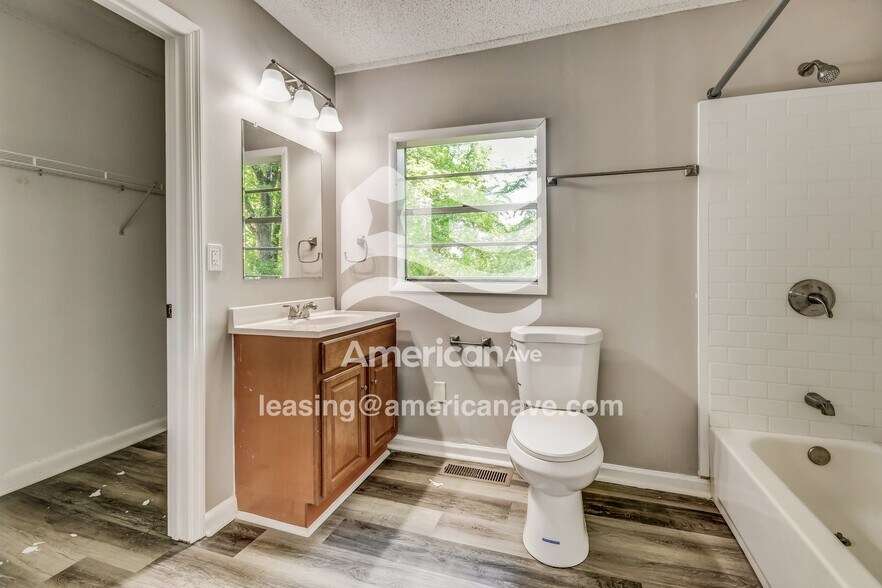 Building Photo - 1152 Linthicum St