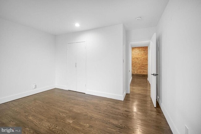 Building Photo - 2038 18th St NW