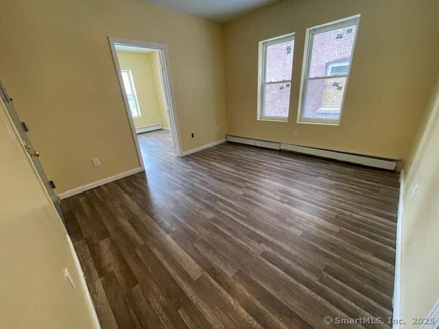 Building Photo - 204-206 Magnolia Street, 1L
