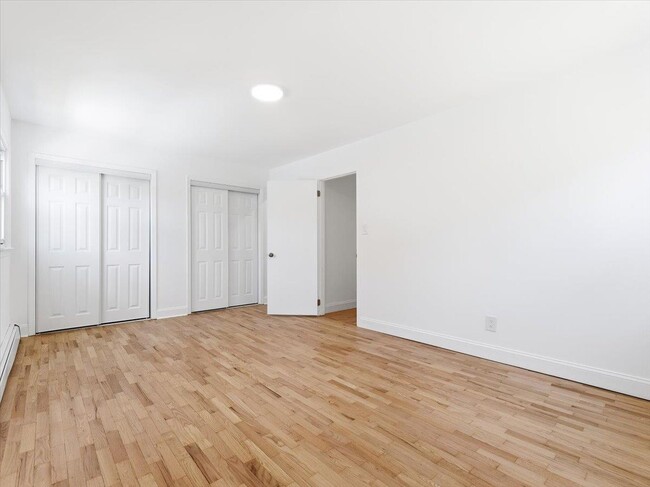 Building Photo - 137 John F. Kennedy Blvd