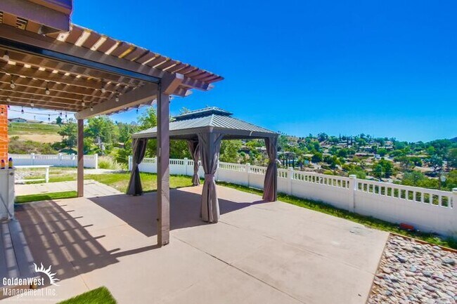 Building Photo - Updated 4Bdm 3Ba Home with Spectacular Vie...