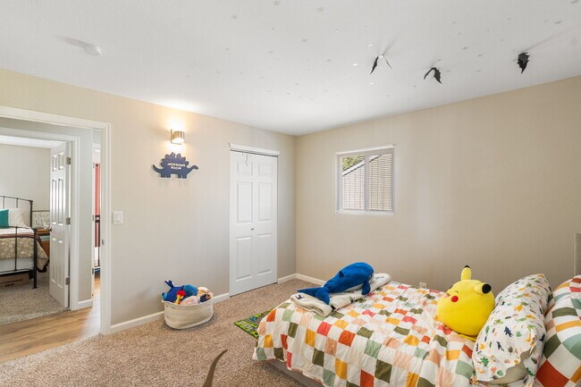 Building Photo - 3040 Garland Terrace