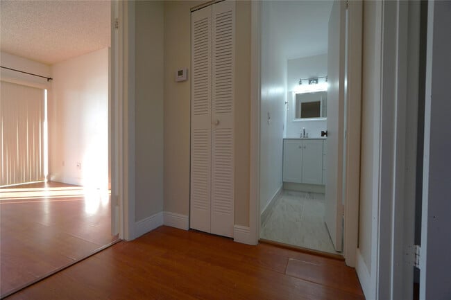 Building Photo - 6380 W 24th Ct