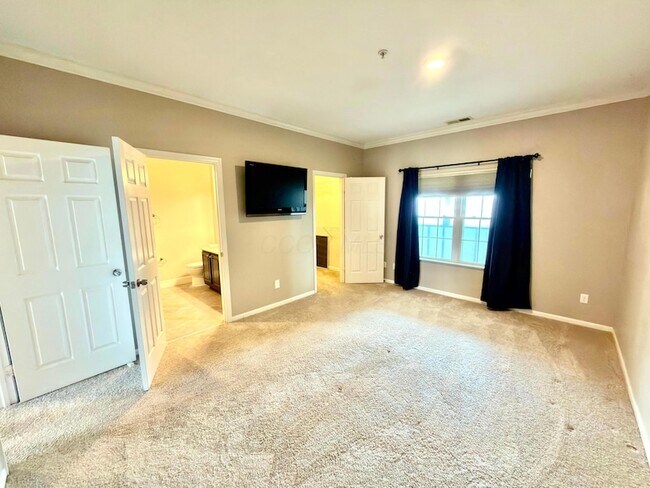 Building Photo - 6265 Craughwell Ln