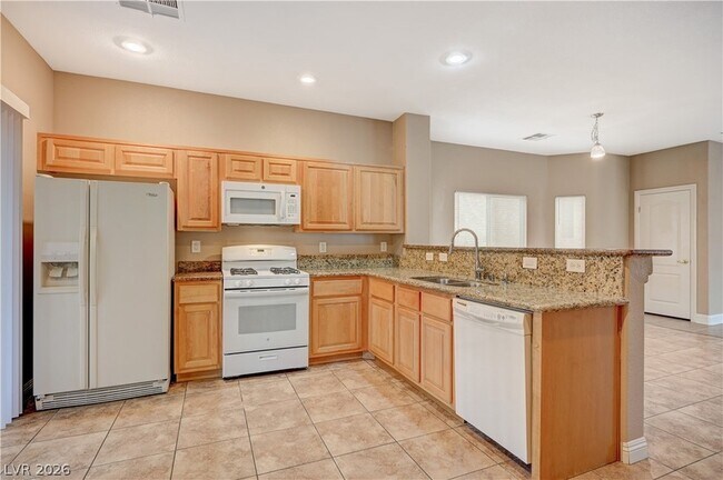 Building Photo - 9185 Wild Briar Ln