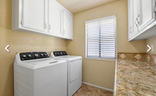 Building Photo - 5411 Muirfield Dr