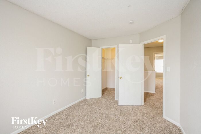 Building Photo - 6230 Long River Ln