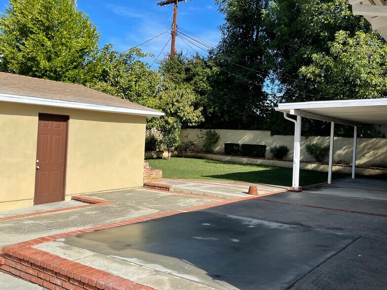 Backyard - 22321 Hartland St