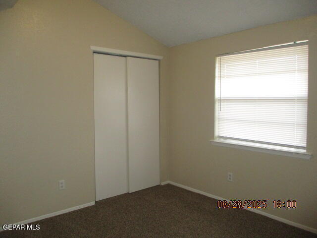 Building Photo - 946 Montera Rd