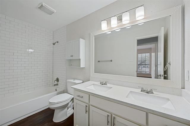 Building Photo - 117 Peachtree Ct