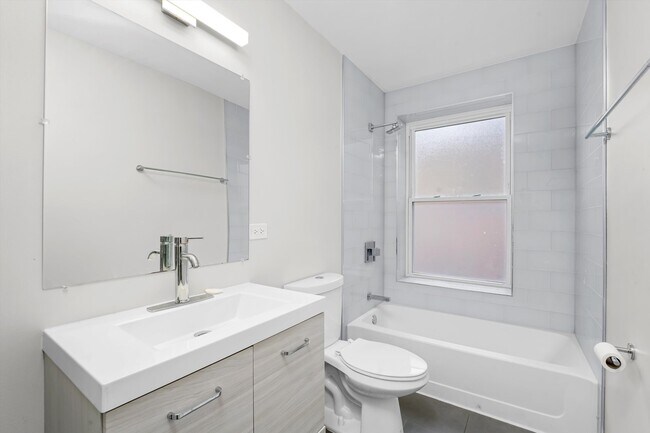 Building Photo - 4819 S Vincennes Ave