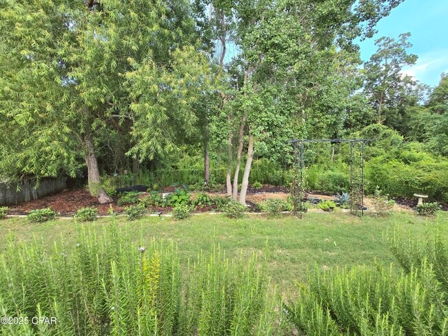 Building Photo - 603 Diamonte Cir