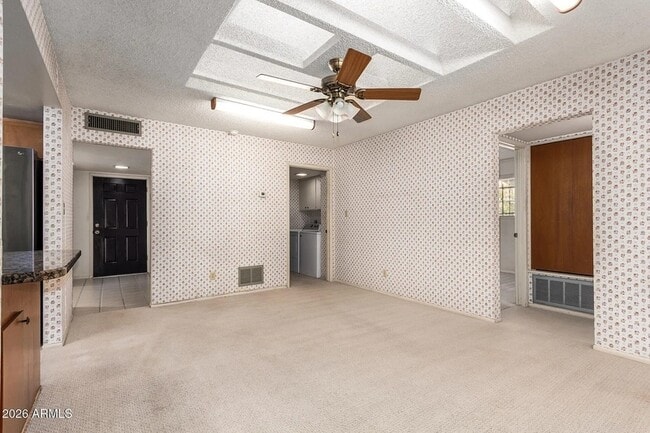 Building Photo - 650 E Malibu Dr