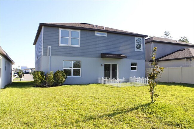 Building Photo - 30600 Thunderbird Dr