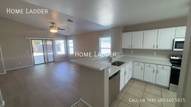 Building Photo - 15338 N 161st Dr