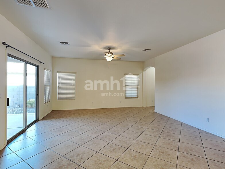 Building Photo - 3240 W Hayden Peak Dr