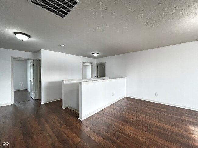 Building Photo - 12588 Hideout Dr