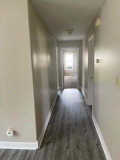 Building Photo - 1702 Beech Dr