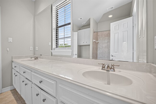 Building Photo - 3515 Durness Way