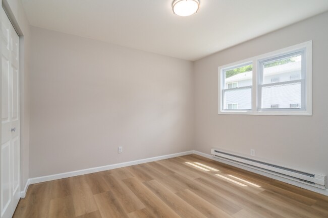 Building Photo - 1108 N 39th St