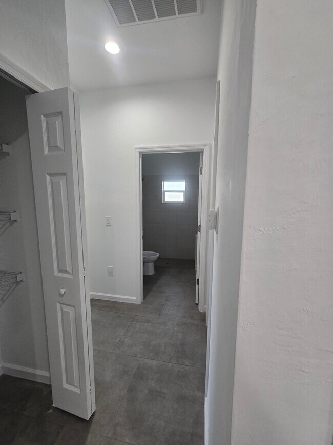 Building Photo - Brand-New 2/2/1 -SW Lehigh Acres-See this ...