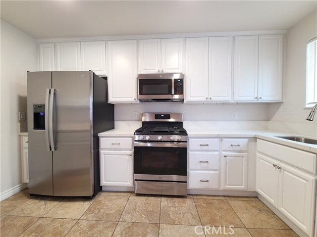 Building Photo - 822 Tribune St