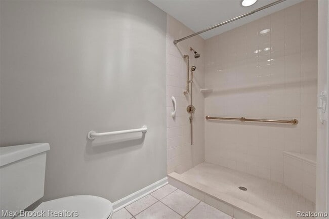 Building Photo - 1131 Timberview Trail