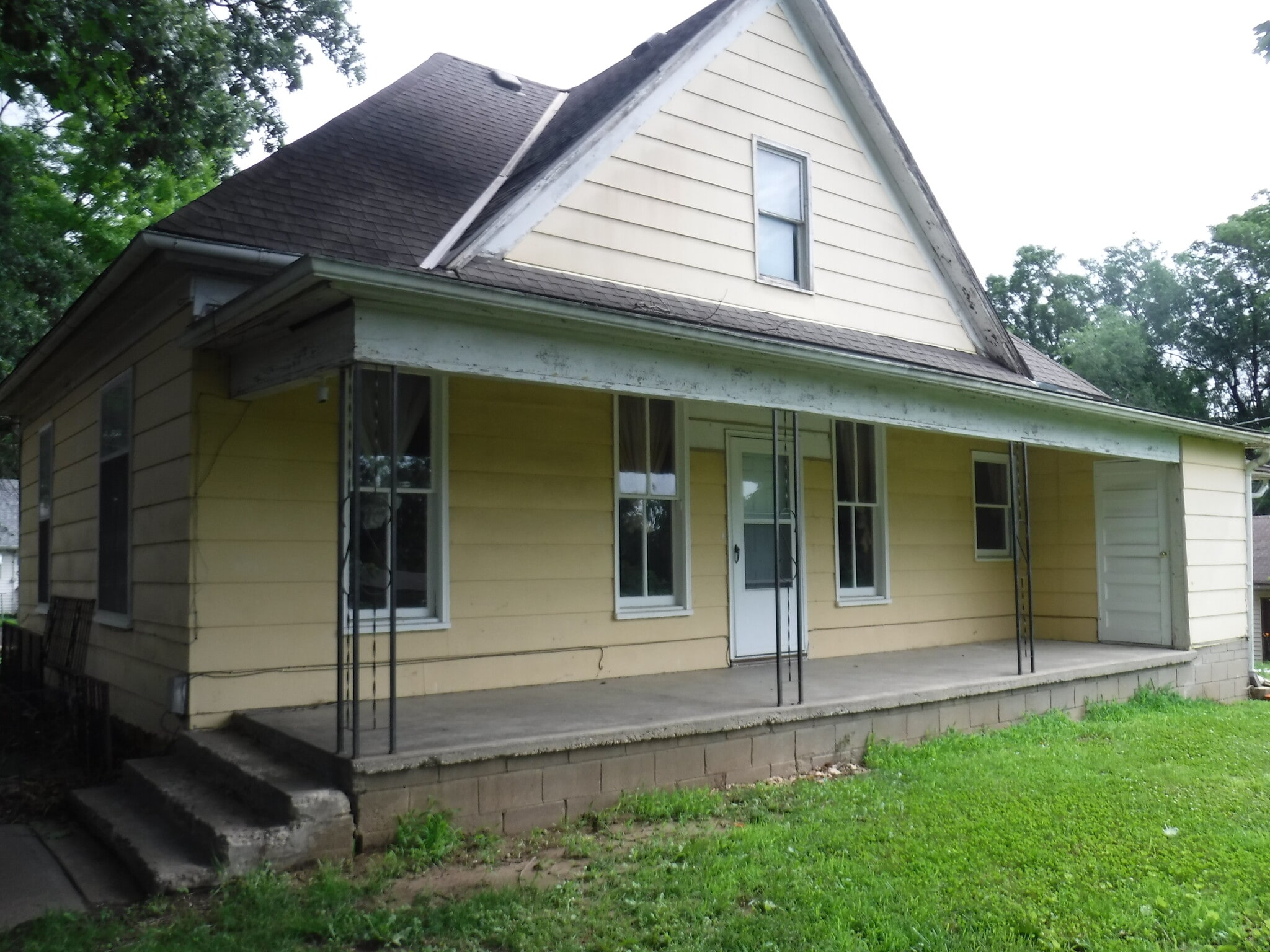 Building Photo - 4503 Maxwell Rd
