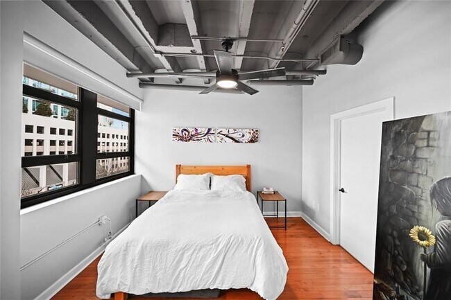 Building Photo - 878 Peachtree St NE