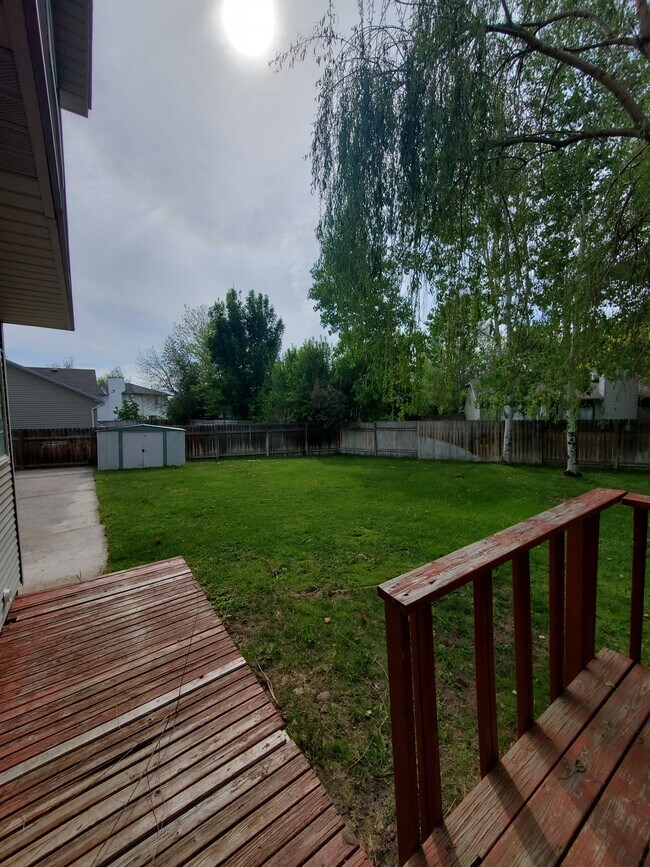 Building Photo - 1322 Walstrom Ln