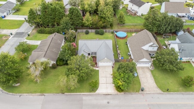 Building Photo - 300 Foxhall Rd