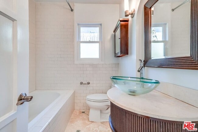 Building Photo - 13203 Dewey St