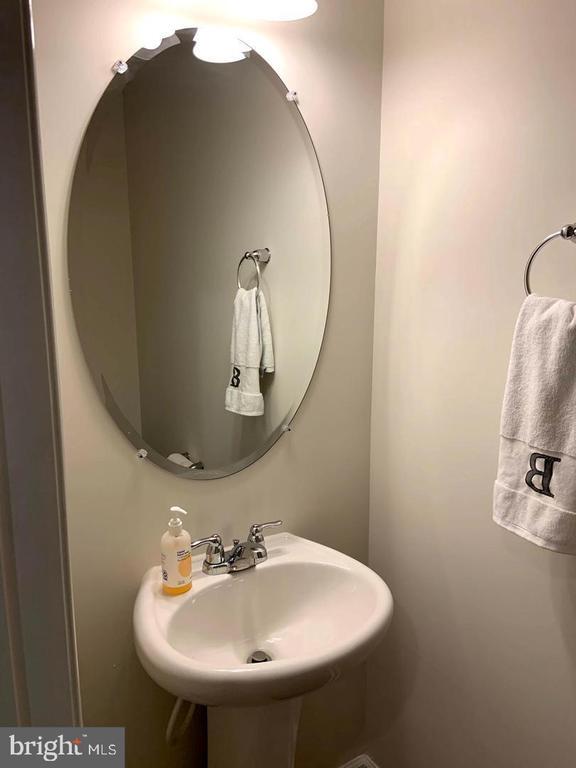 Building Photo - 311 Stafford Ct