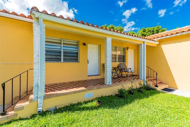 Building Photo - 5801 SW 9th Terrace