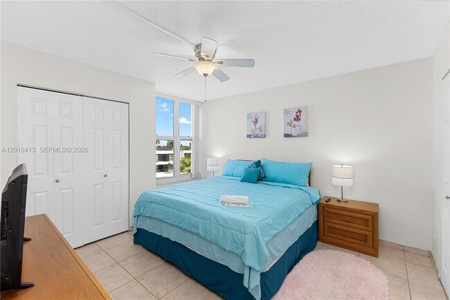 Building Photo - 1391 S Ocean Blvd
