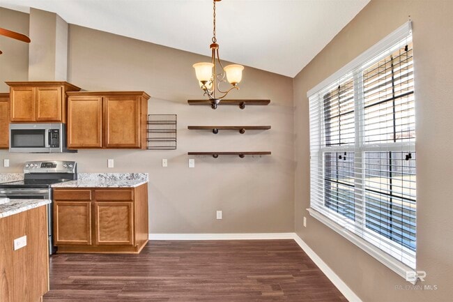 Building Photo - 33633 Field Stone Ln