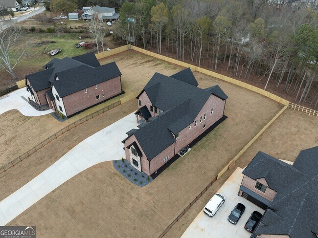 Building Photo - 407 Thunder Rd