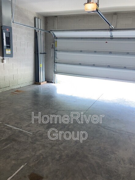 Building Photo - 3149 Sudbury St