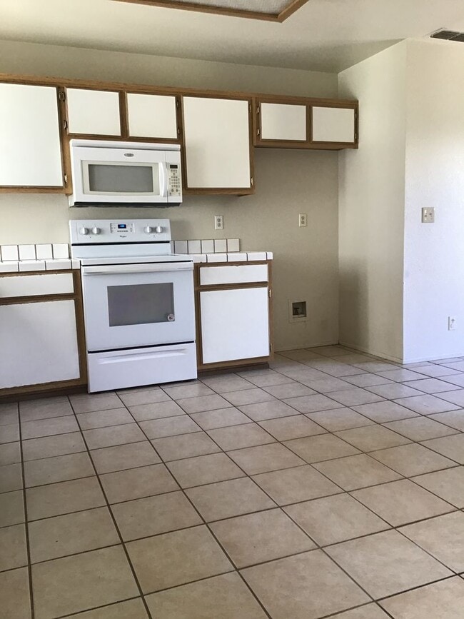 Building Photo - PO510-Midha, Sanjiv